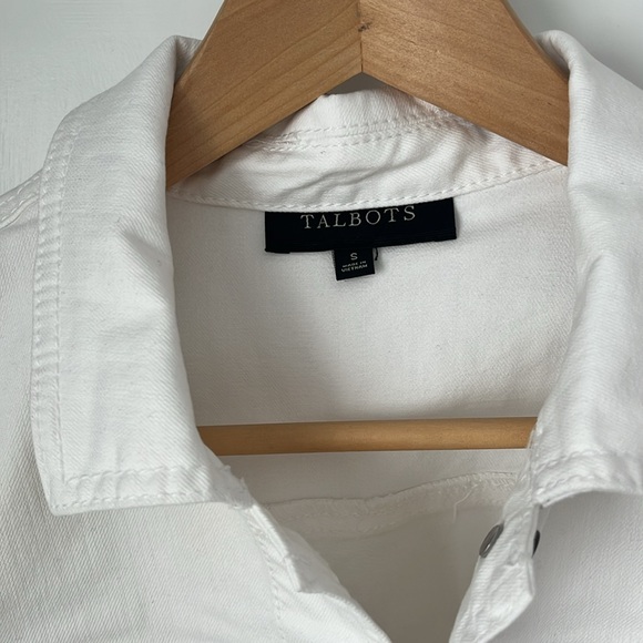 Talbots white denim jacket with eyelet detail - Picture 2 of 4